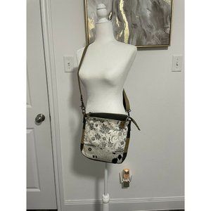 Myra Albino Crossbody Bag